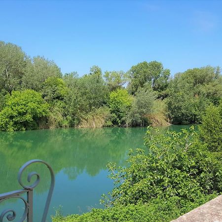 Gite Face A La Riviere -Proche Du Pont Du Gard- Montfrin Εξωτερικό φωτογραφία